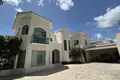Дом 6 спален 656 м² Cholul, Мексика
