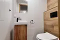 Propiedad comercial 2 habitaciones 51 m² en Varsovia, Polonia