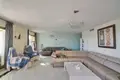 Квартира 4 спальни 150 м² Фуэнхирола, Испания
