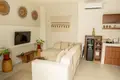 Villa mit 2 Schlafzimmern 861 m² Pecatu, Indonesien