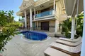 7-Schlafzimmer-Villa 700 m² Kemer, Türkei