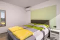 4-Schlafzimmer-Villa 250 m² Vinkuran, Kroatien