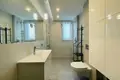 4 room apartment 91 m² in Warsaw, Poland