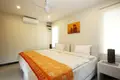 Villa de 4 dormitorios 250 m² Phuket, Tailandia