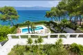 Mansion 5 bedrooms 1 500 m² Slatine, Croatia