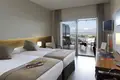 Коммерческое помещение 823 м² Бадалона, Испания