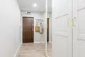 Mieszkanie 2 pokoi 54 m² Warszawa, Polska