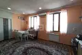 Kvartira 4 xonalar 100 m² Samarqandda