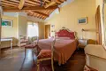 Haus 17 Zimmer 440 m² Montepulciano, Italien