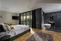 3 bedroom villa 682 m², All countries