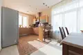 House 11 rooms 662 m² Marupe, Latvia