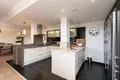 Mieszkanie 2 pokoi 160 m² Estepona, Hiszpania