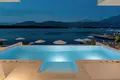 Villa 9 habitaciones 676 m² Tivat, Montenegro