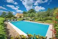 Villa de 4 dormitorios 287 m² Umag, Croacia