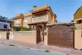 Szeregowiec 3 pokoi 153 m² Torrevieja, Hiszpania