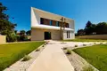 4-Schlafzimmer-Villa 220 m² Poreč, Kroatien