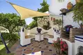 Stadthaus 4 Schlafzimmer 255 m² Marbella, Spanien