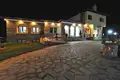 Hotel 1 350 m² in Namata, Greece