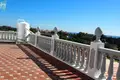 5 bedroom villa 280 m² Estepona, Spain