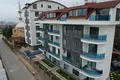 Mieszkanie 2 pokoi 210 m² Mahmutlar, Turcja
