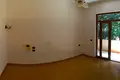 House 402 m² Bashkia Vlore, Albania
