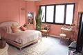 2 bedroom apartment 106 m² Paris, France