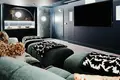 3 bedroom apartment 93 m² London, United Kingdom