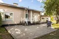 Дом 4 комнаты 130 м² Hietakyla, Финляндия