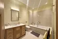 Apartamento 5 habitaciones 228 m² en Tivat, Montenegro