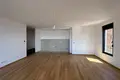 2 bedroom apartment 85 m² Becici, Montenegro