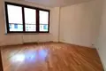 Wohnung 5 Zimmer 190 m² in Warschau, Polen