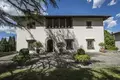 8 bedroom House 2 000 m² Florence, Italy