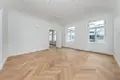 Commercial property 3 rooms 101 m² in Warsaw, Poland