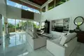 Villa de 3 habitaciones 595 m² Phuket, Tailandia