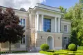 4 bedroom house 624 m² Soloslovo, Russia