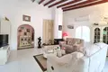 Villa de 4 dormitorios 304 m² Calpe, España
