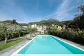 Mieszkanie 2 pokoi 77 m² Toscolano Maderno, Włochy