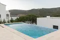 3 bedroom villa 245 m² Sant Pere Pescador, Spain