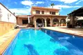 villa de 5 dormitorios 315 m² La Nucía, Španjolska