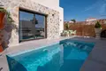 Villa de tres dormitorios 83 m² Orihuela, España