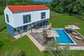 Villa 8 Schlafzimmer 370 m² Stadt Pola, Kroatien