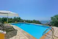 3 bedroom villa 250 m² Katavolos, Greece