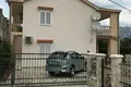 2 bedroom house 176 m² Prcanj, Montenegro