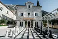 Villa 17 zimmer 491 m² Dobrota, Montenegro