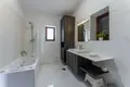 3 bedroom villa 216 m² Peroj, Croatia