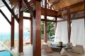 Villa de 4 dormitorios 1 200 m² Phuket, Tailandia