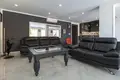 7 bedroom villa 350 m² Benalmadena, Spain
