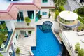 Villa de 4 dormitorios 420 m² Ban Kata, Tailandia