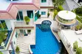 Villa 4 chambres 420 m² Ban Kata, Thaïlande