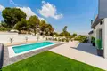 4-Schlafzimmer-Villa 191 m² Torrevieja, Spanien